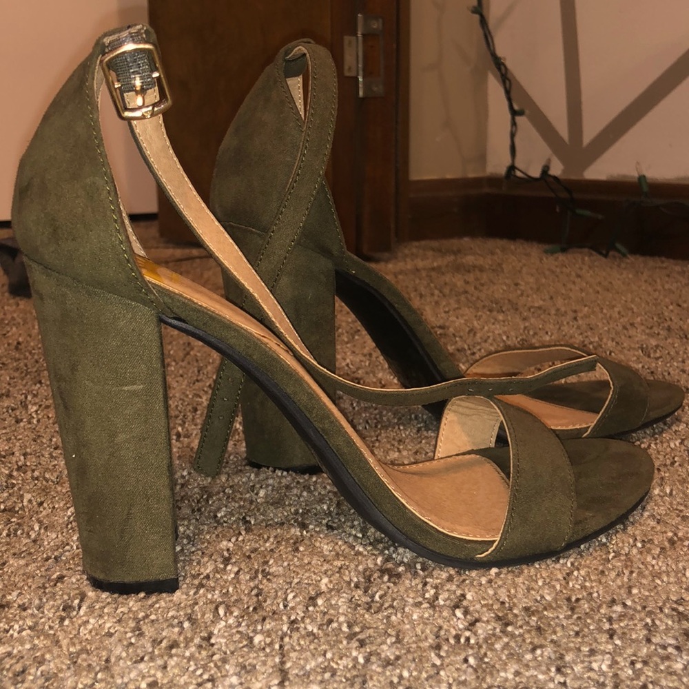 Heels!!